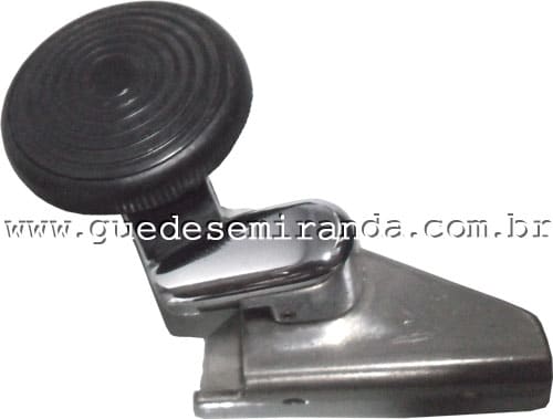 Trinco Quebra Vento da Kombi Clipper - CROMADO