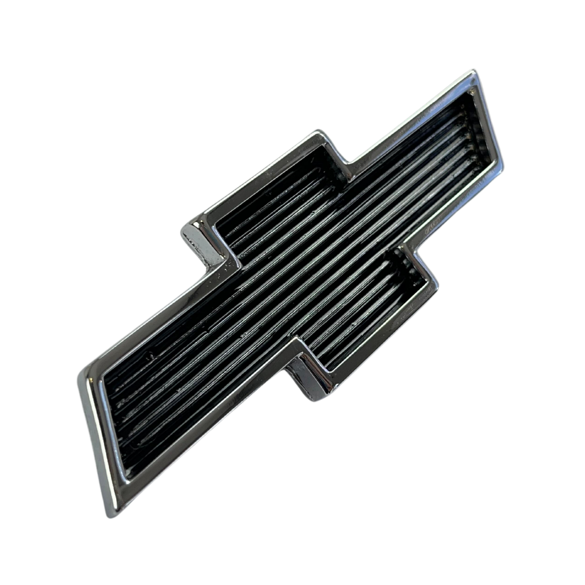 EMBLEMA GRAVATA CHEVROLET GRADE OPALA PRETO