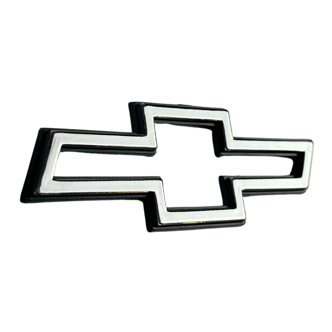 EMBLEMA GRAVATA CHEVROLET VAZADO (5)