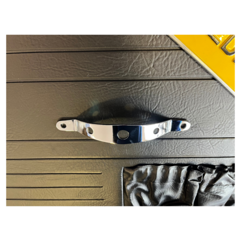 PUXADOR PORTA METAL CROMADO NA FORRAÇÃO (5)